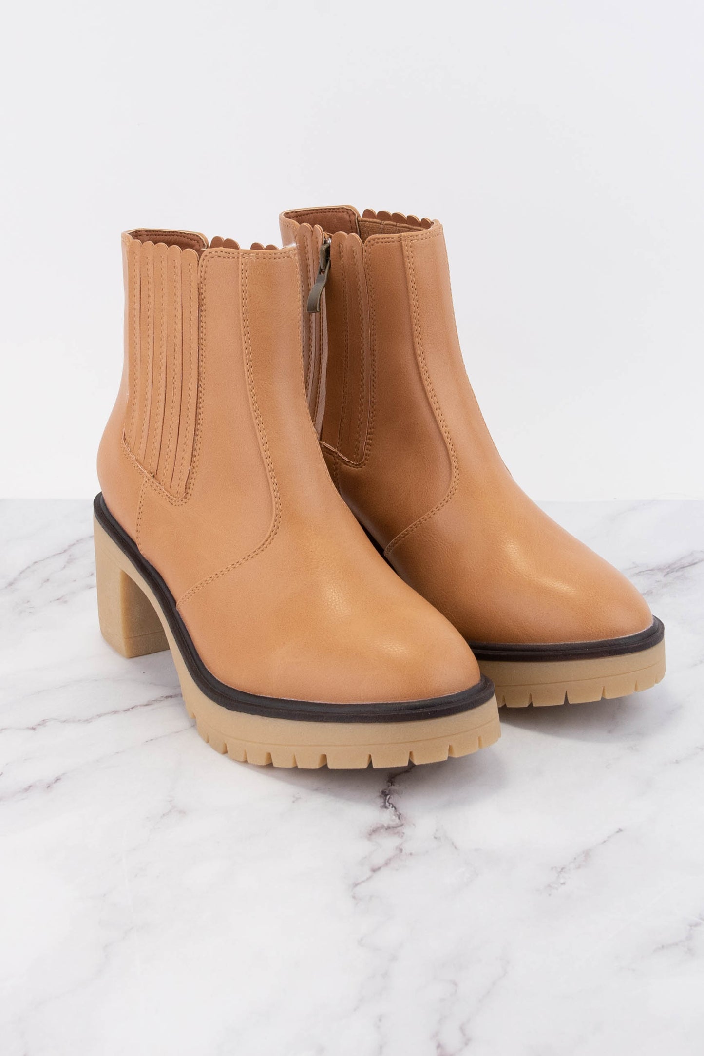 WINNIE CLOG BOOTIE